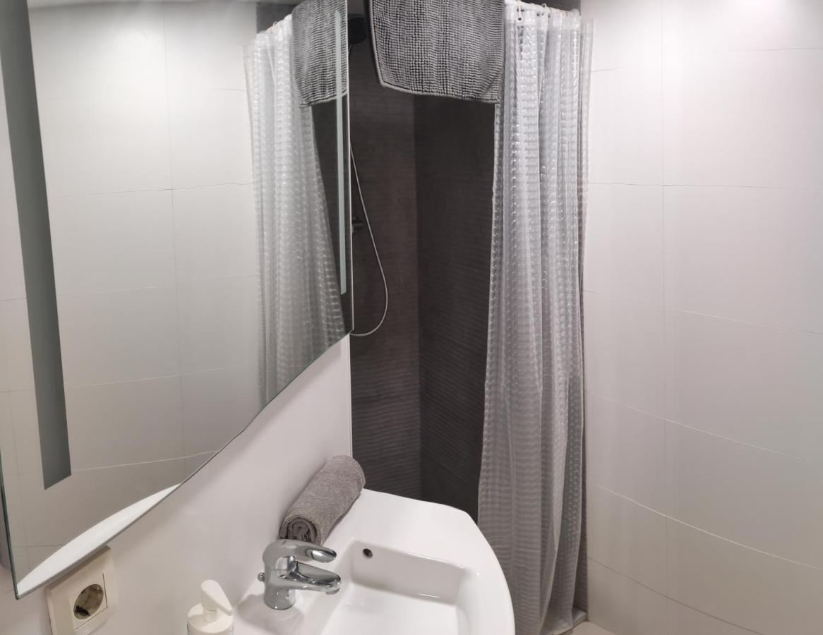Apartamento Para Familias A 50 Metros De La Playa Roses Buitenkant foto